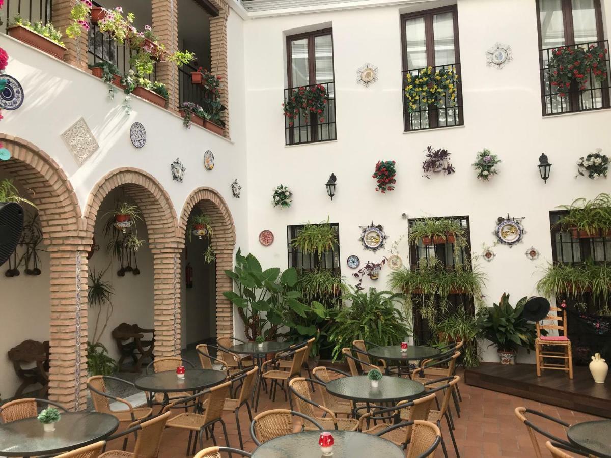 Hotel De Los Faroles Кордова Экстерьер фото